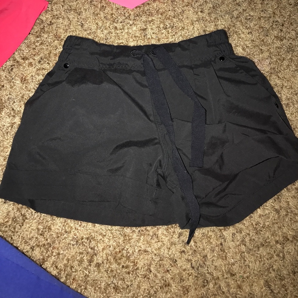 Black lulu lemon shorts!